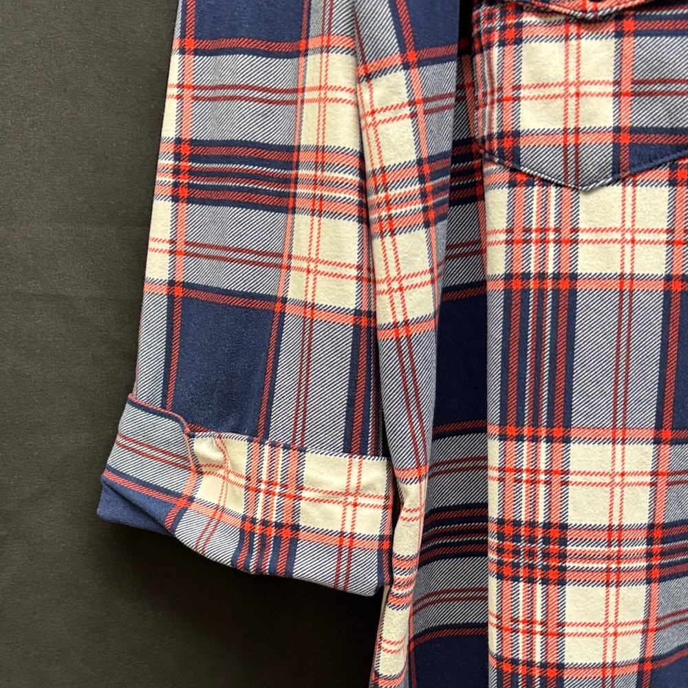Plaid Button-Up Shirt - Picture 4 of 6